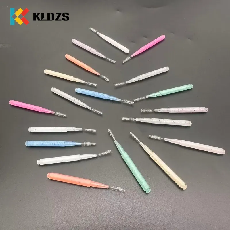 Altıbucaqlı Kristal Dişlərarası Fırça